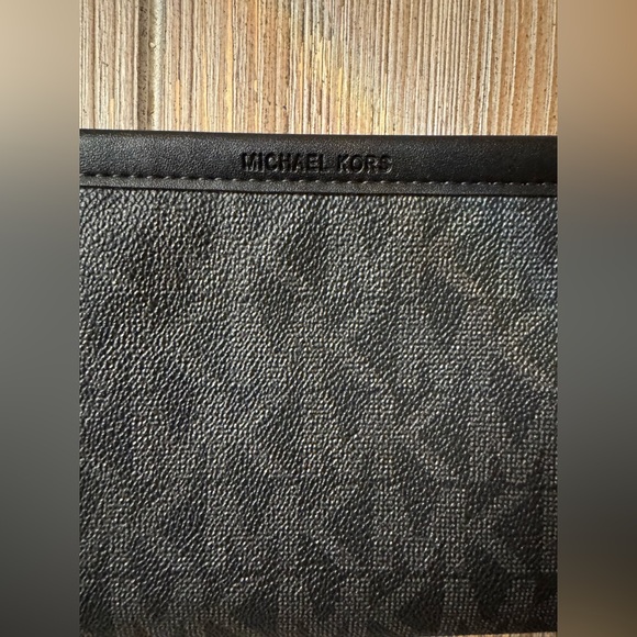 Michael Kors Black Belt Bag - Picture 3 of 5